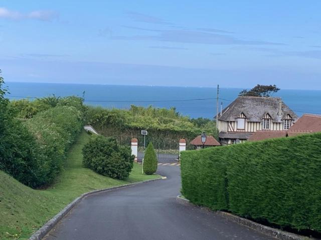 L'Appartement Vue Mer De La Villa Des Rosiers - Trouville Sur Mer מראה חיצוני תמונה